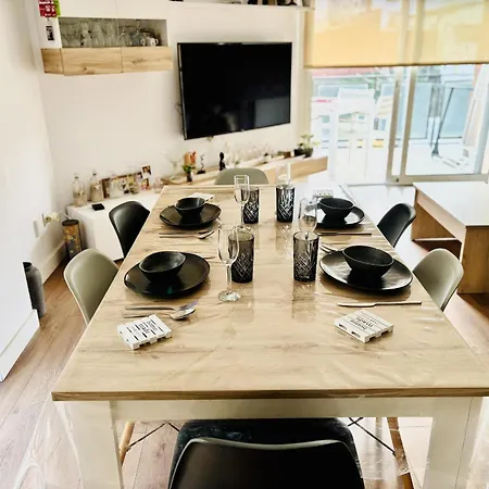 Moderno Piso En El Centro De Roses, Cerca De La Playa - Es-258-176 Apartament *