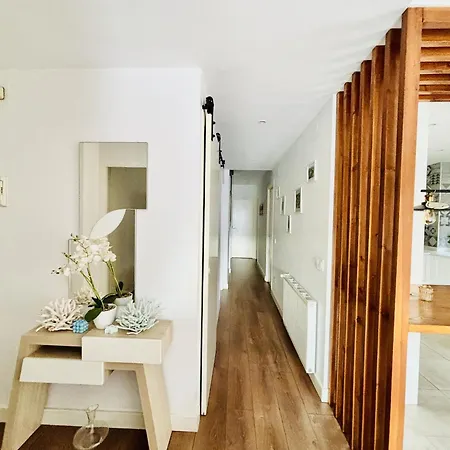 Moderno Piso En El Centro De Roses, Cerca De La Playa - Es-258-176 Apartament